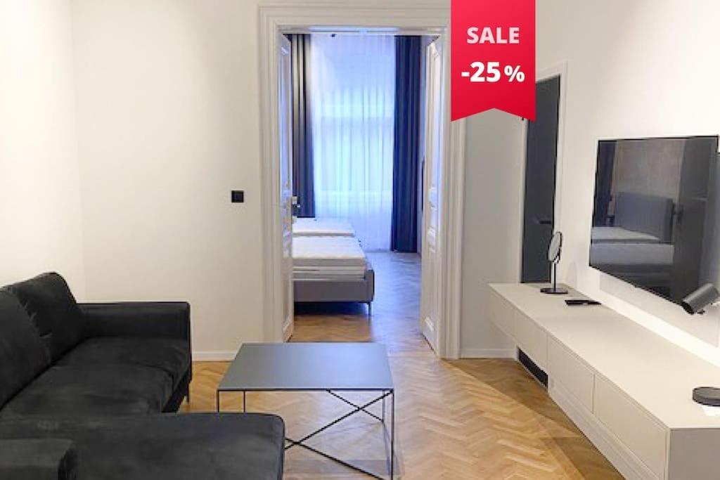 Capitol Deluxe Apartment Прага Екстер'єр фото